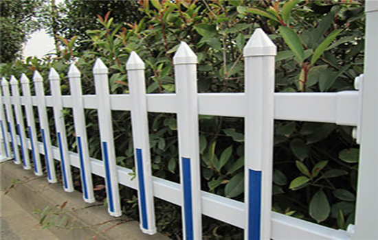 草坪綠化<a href=http://m.sweetlakecakes.com target=_blank class=infotextkey>護欄</a>
