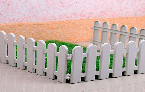 塑料花園<a href=http://m.sweetlakecakes.com target=_blank class=infotextkey>圍欄</a>
