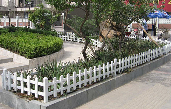 pvc花壇<a href=http://m.sweetlakecakes.com target=_blank class=infotextkey>護欄</a>