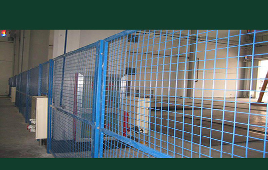 電焊<a href=http://m.sweetlakecakes.com target=_blank class=infotextkey><a href=http://m.sweetlakecakes.com target=_blank class=infotextkey>護欄</a>網(wǎng)</a>